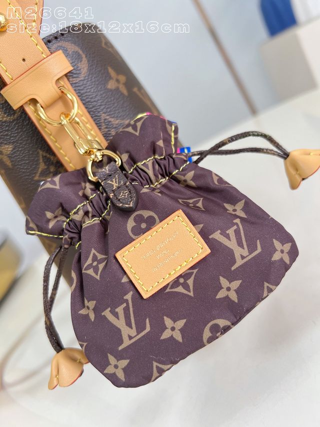 Louis vuitton original monogram canvas all in BB M26642