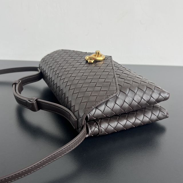 BV original lambskin knot lock bag 817191 fondant