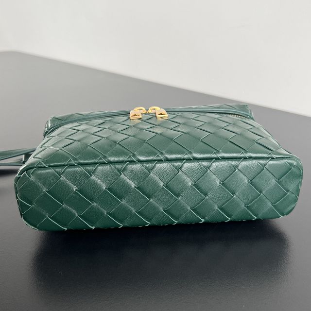 BV original calfskin bang bang vanity case 789109 emerald green