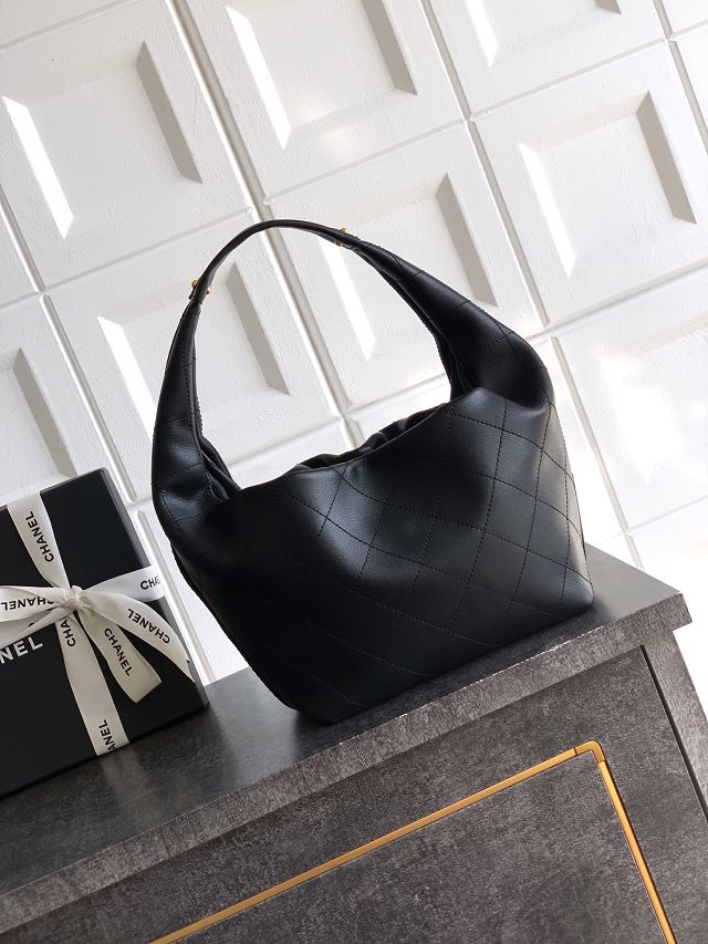 CC original calfskin medium hobo bag AS5976 black
