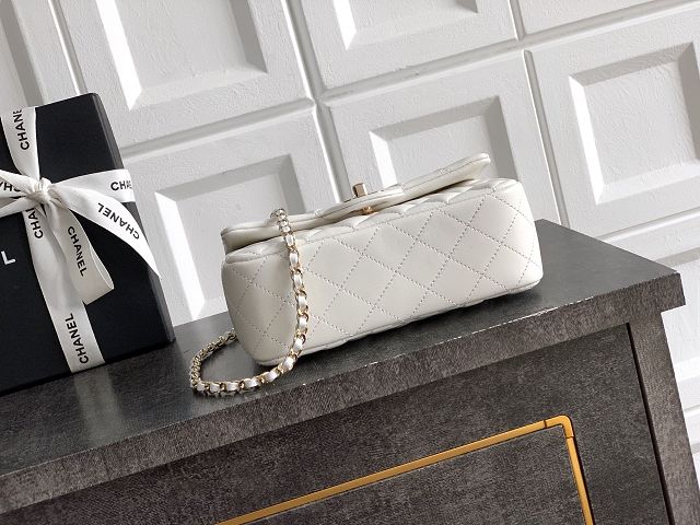 CC original lambskin top handle flap bag AS1790 white