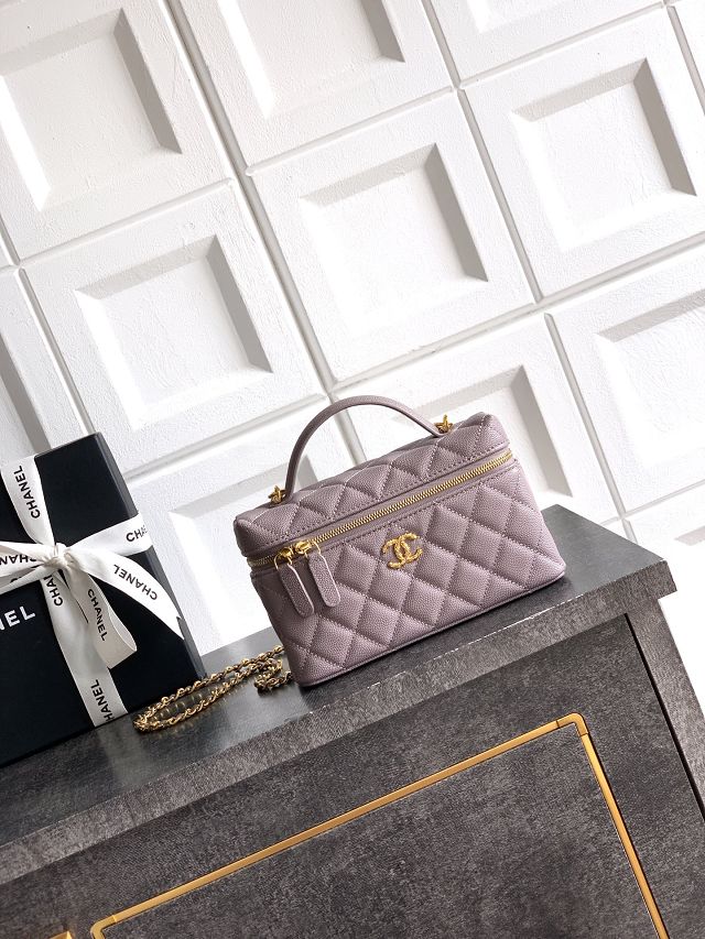 CC original grained calfskin vanity with chain AP5090