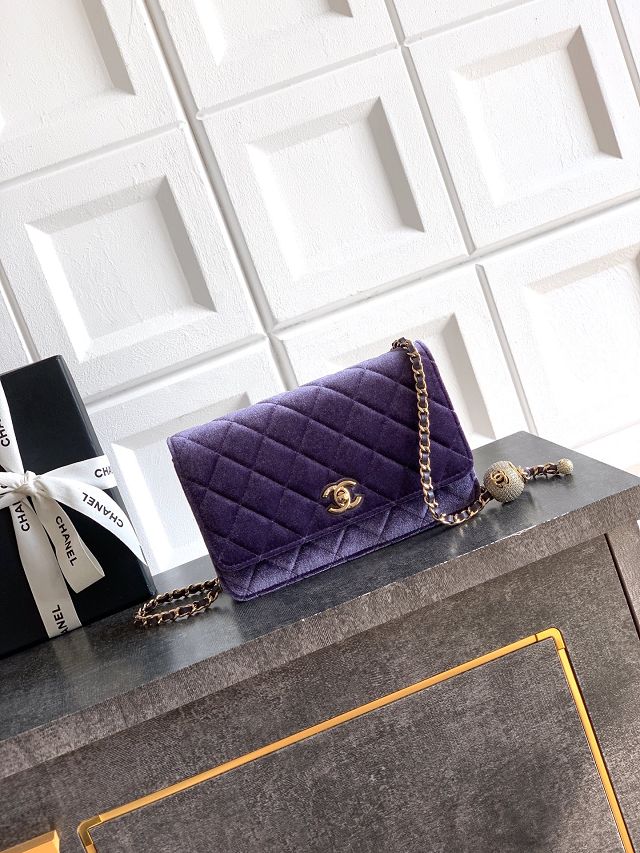CC original velvet wallet on chain AP1450