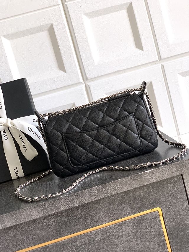 CC original grained calfskin clutch with chain AP4704 black