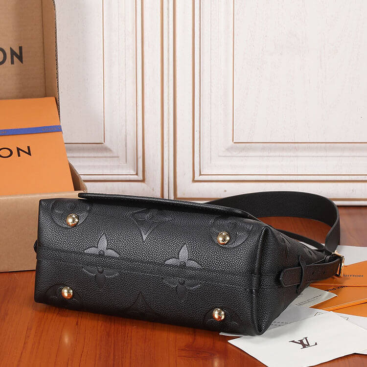 Replica LV CarryAll PM M46288 (5)