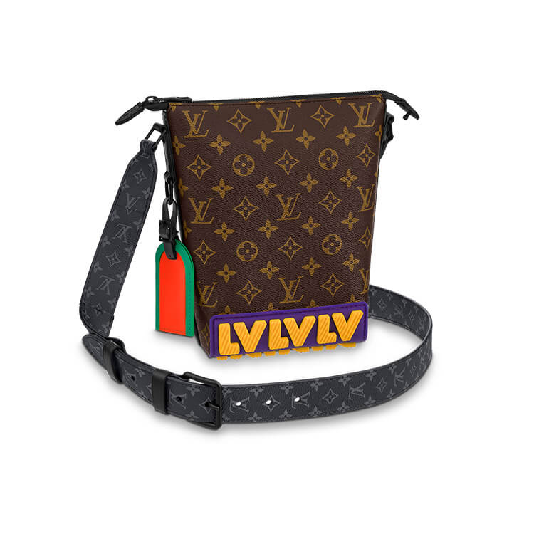Replica LV Cruiser Messenger M57966 (1)