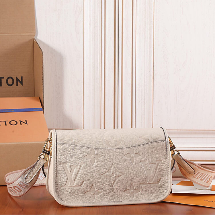 Replica LV Diane M46388 (4)