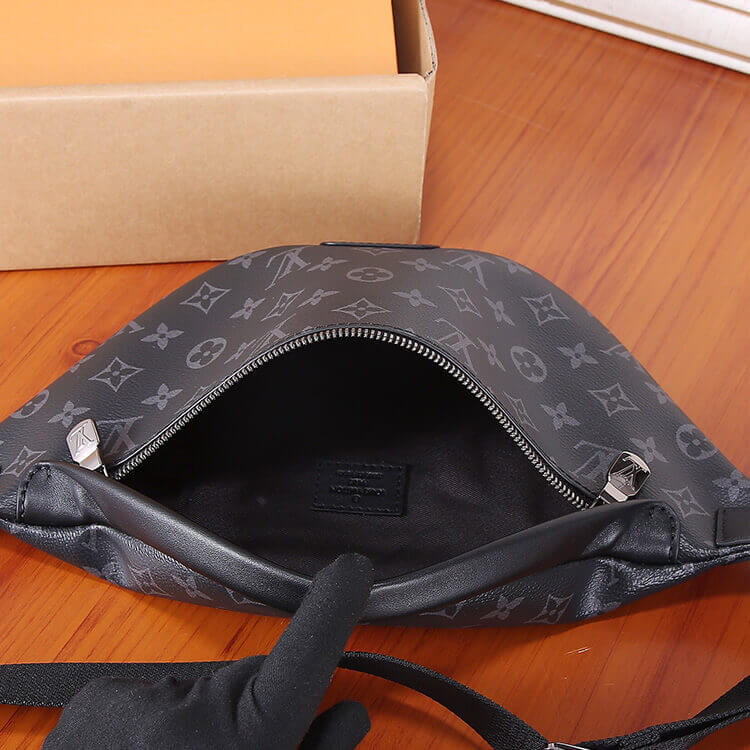 Replica LV Discovery Bumbag PM M46035 (5)