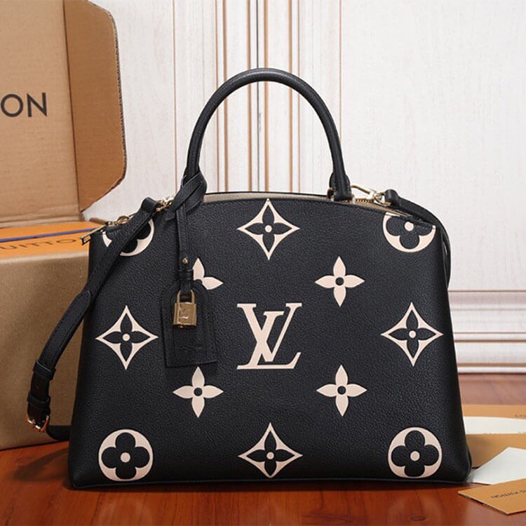 Replica LV Grand Palais M45842 (2)