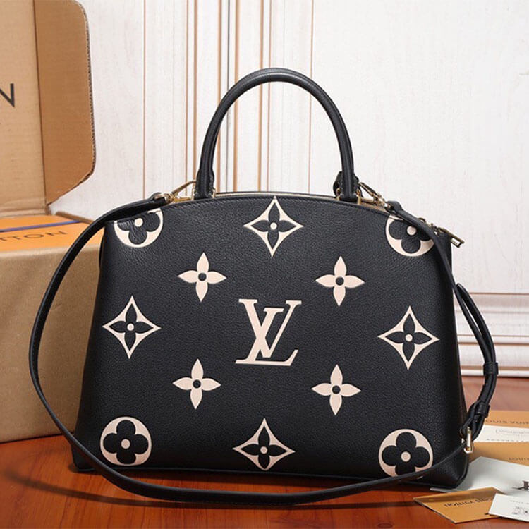 Replica LV Grand Palais M45842 (4)