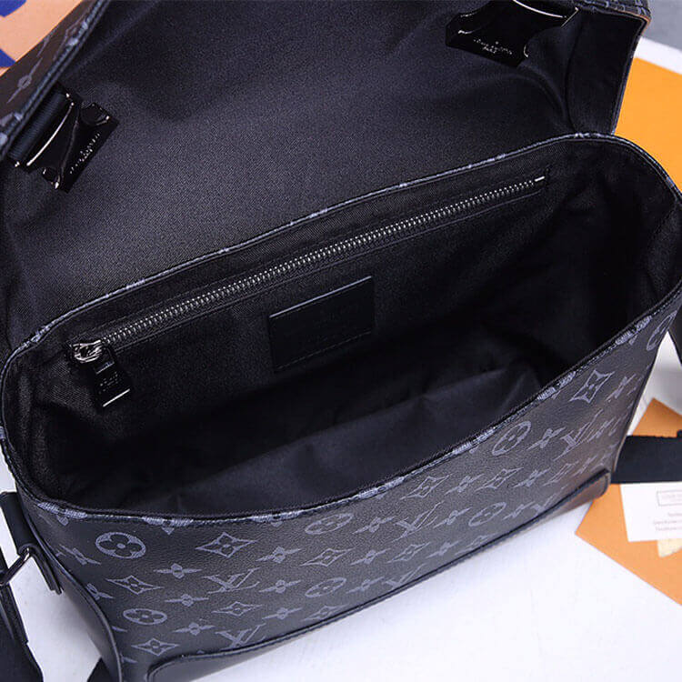 Replica LV Messenger PM Voyager Bag M40511 (6)