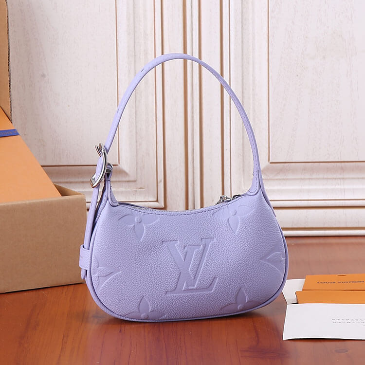 Replica LV Mini Moon M82426 (4)