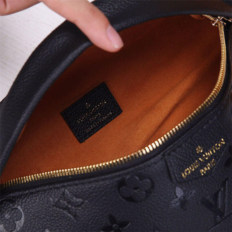 Replica LV Monogram Empreinte Bumbag M44812 (6)