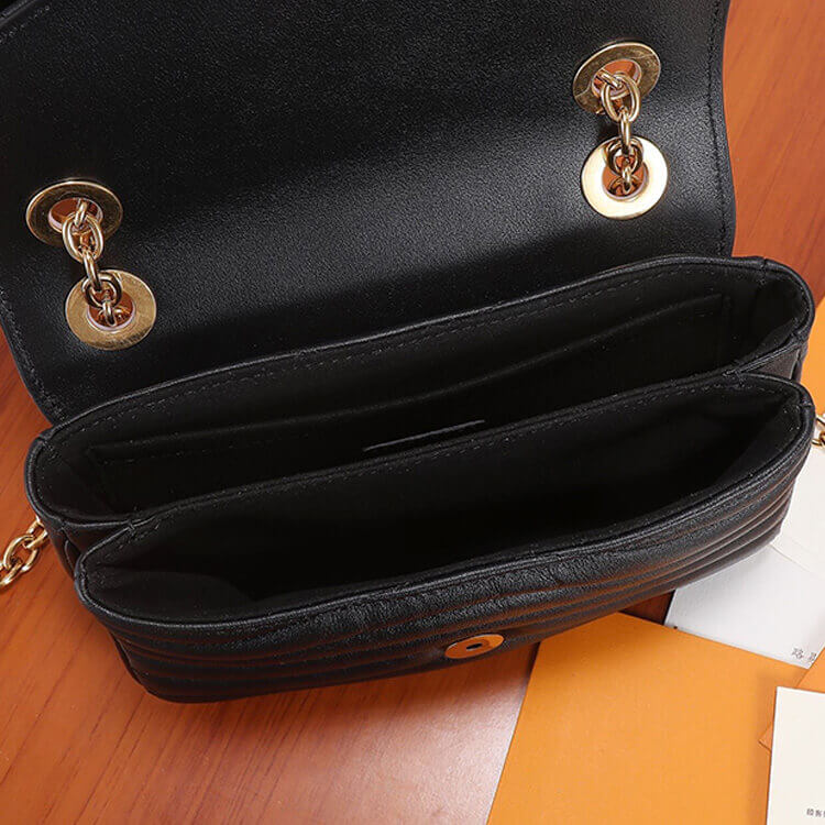 Replica LV New Wave Chain Bag PM M20687 (6)