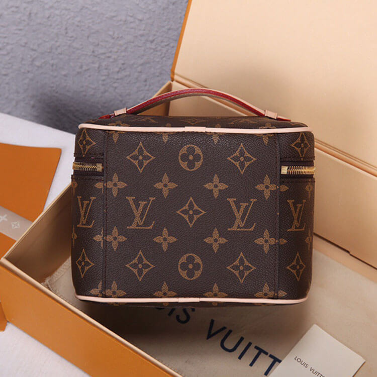 Replica LV Nice Mini Toiletry Pouch M44495 (4)