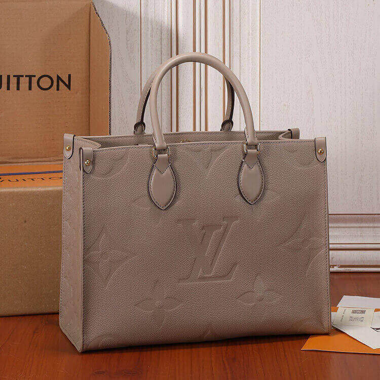 Replica LV Onthego MM M45607 (4)