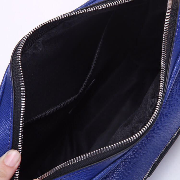 Replica LV Outdoor Messenger Bag M30242 (6)