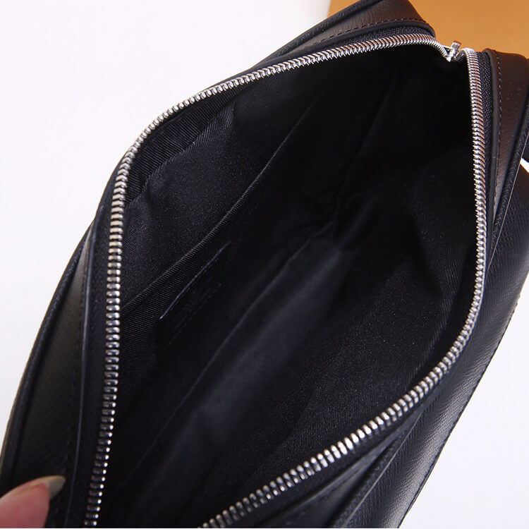Replica LV Outdoor Messenger M30233 (5)