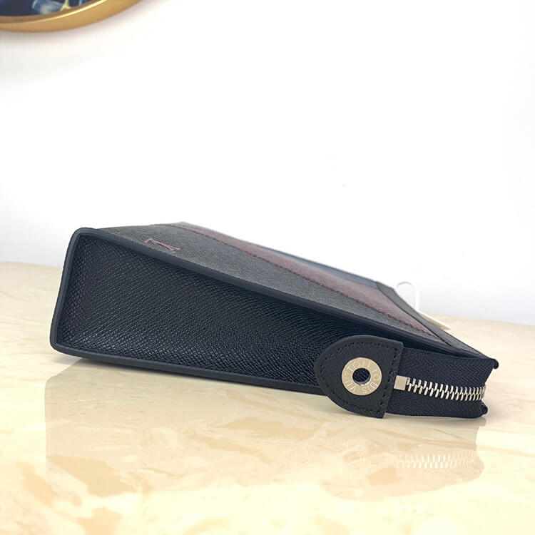 Replica LV Pochette Voyage MM M30718 (5)