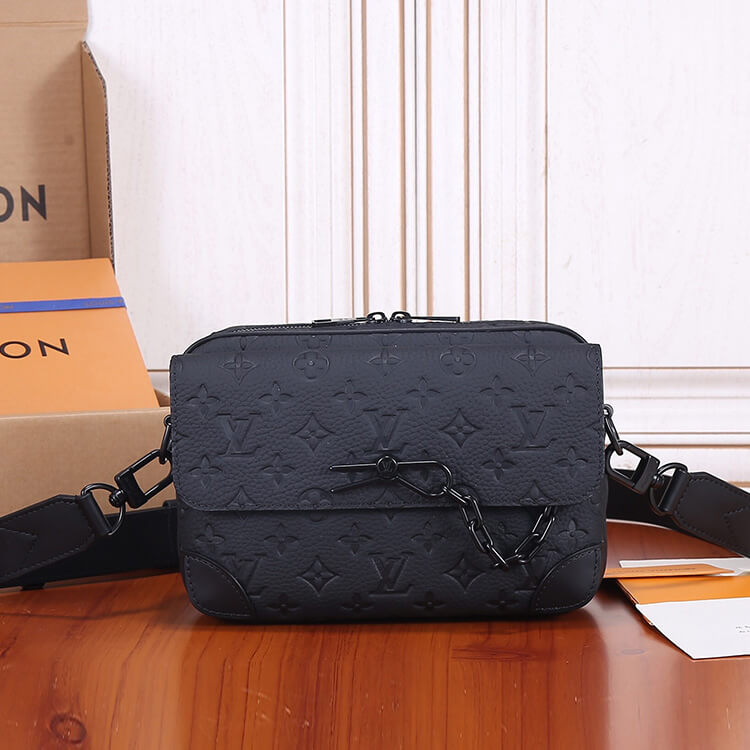 Replica LV Steamer Messenger M23742 (2)