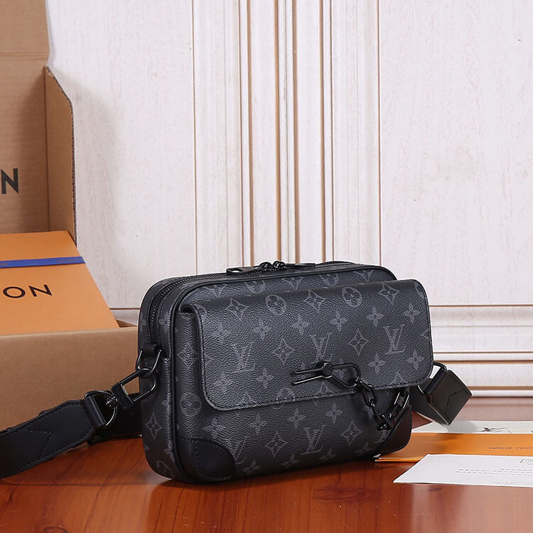 Replica LV Steamer Messenger M46795 (3)