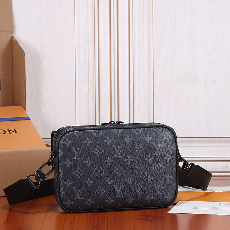 Replica LV Steamer Messenger M46795 (4)