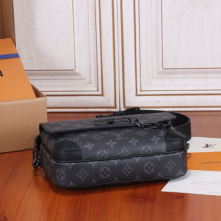 Replica LV Steamer Messenger M46795 (5)