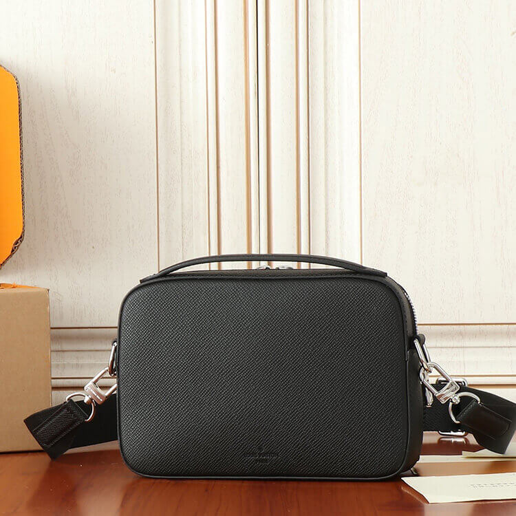 Replica LV Avenue Messenger M11657 (4)