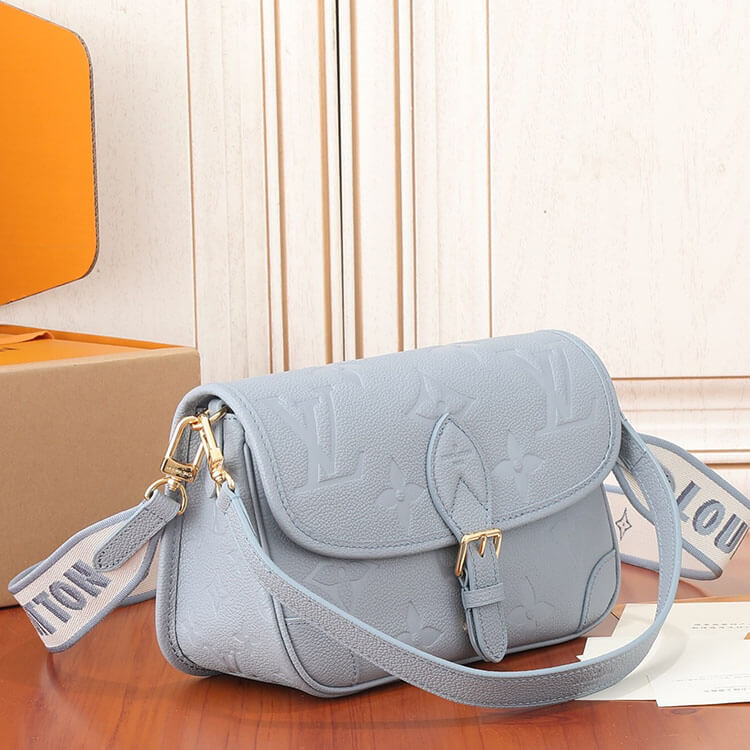 Replica LV Diane M46846 (3)