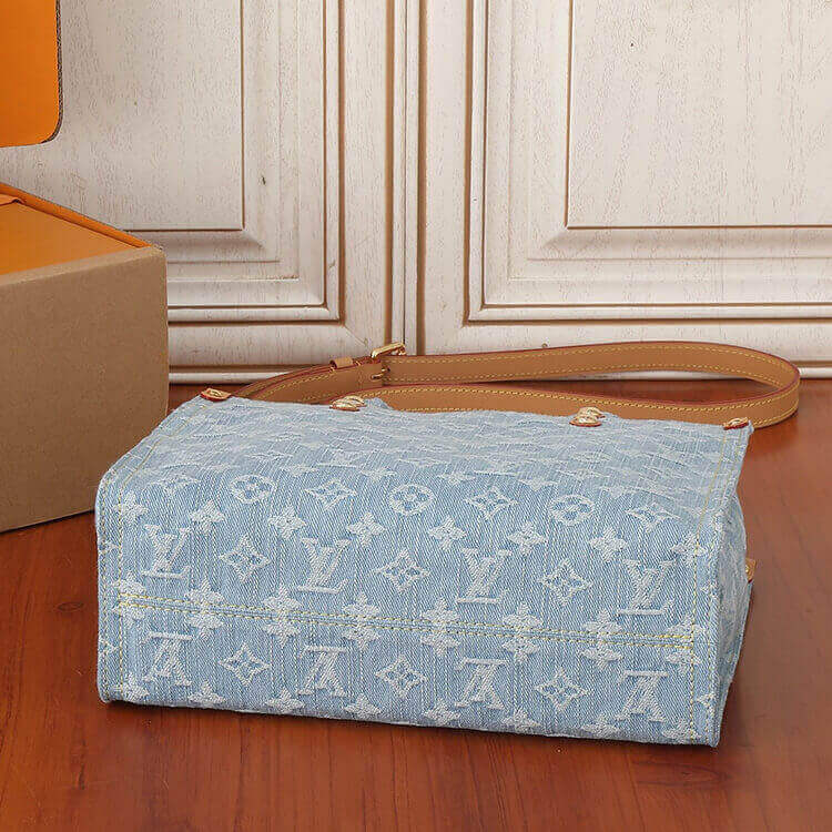 Replica LV Let Go PM M24897 (5)