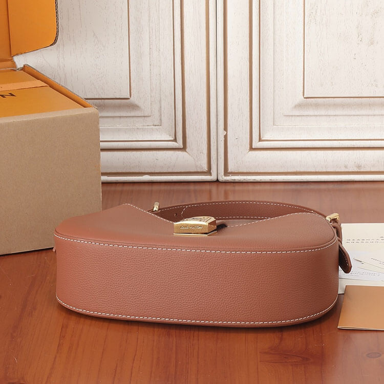 Replica LV Low Key Shoulder Bag M24885 (5)