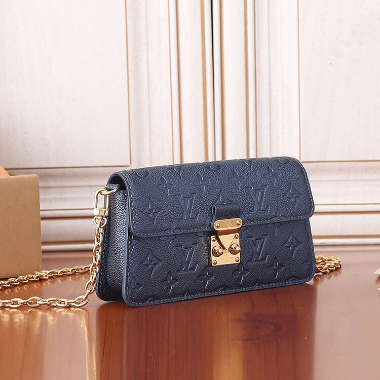Replica LV Wallet On Chain Métis M82671 (3)