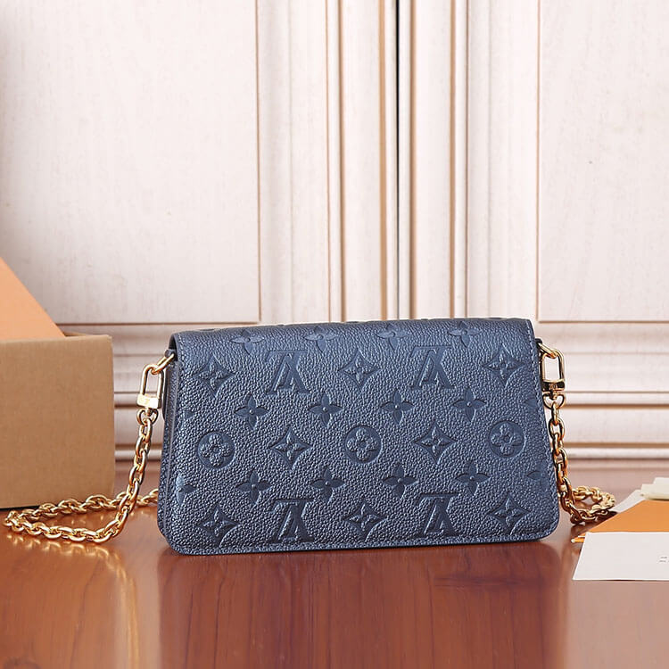 Replica LV Wallet On Chain Métis M82671 (4)