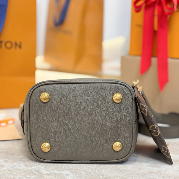 Replica LV All In BB M25544 (5)
