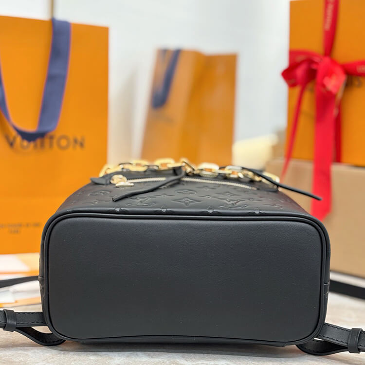 Replica LV Coussin Backpack MM M25508 (5)