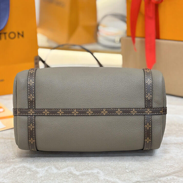 Replica LV Express PM M26360 (5)